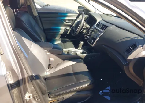 2018 Nissan Altima 2.5 Sr из США, поврежденный, VIN 1N4AL3AP6JC234481